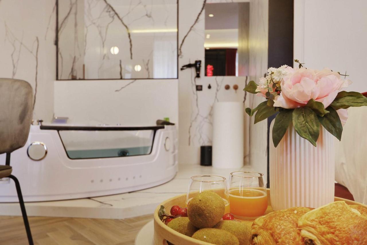 Luxurious Private Room - 2P - Les Halles Paris Exterior photo